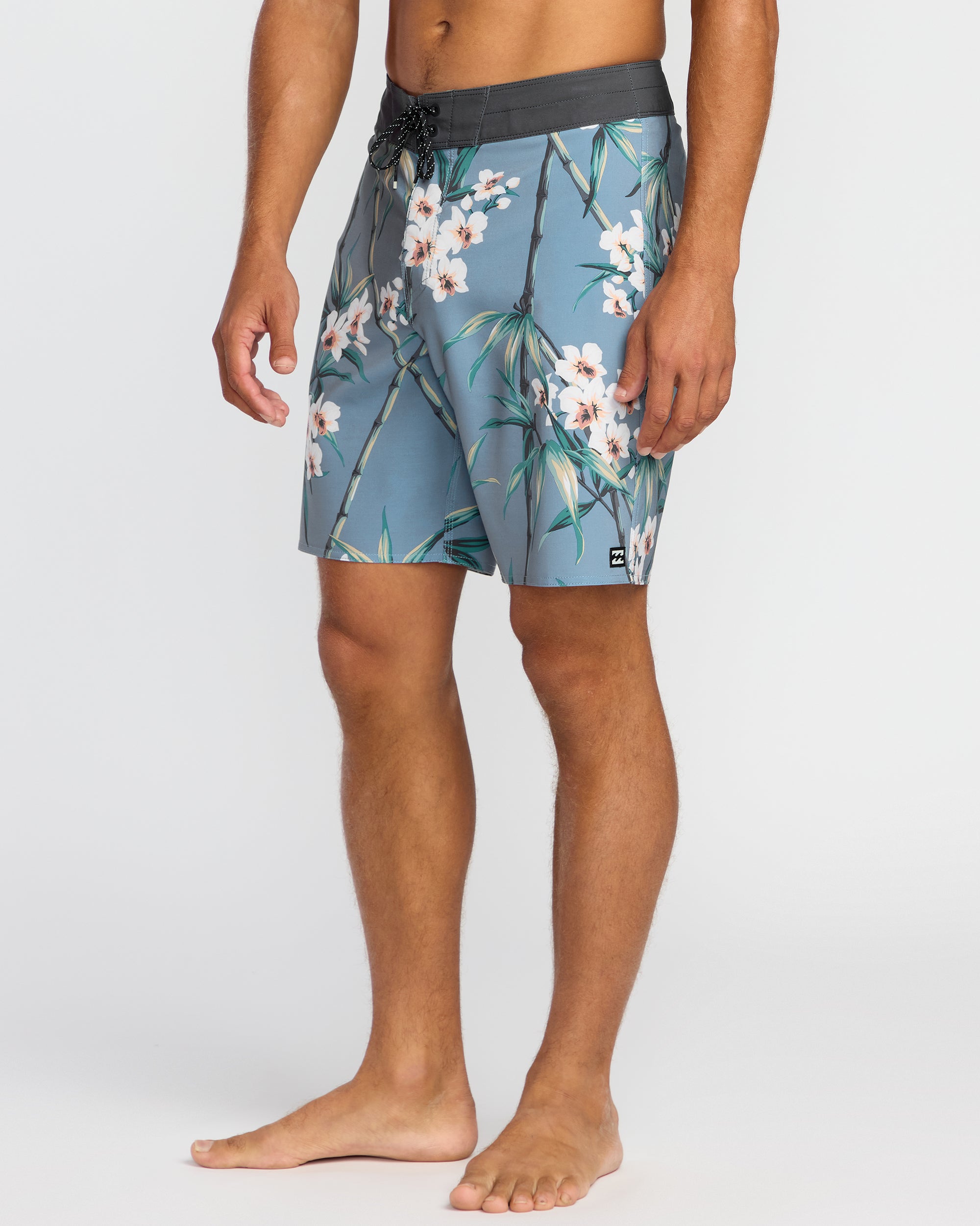 Sundays Pro Performance 19 Boardshorts - Steel Blue - Image 4