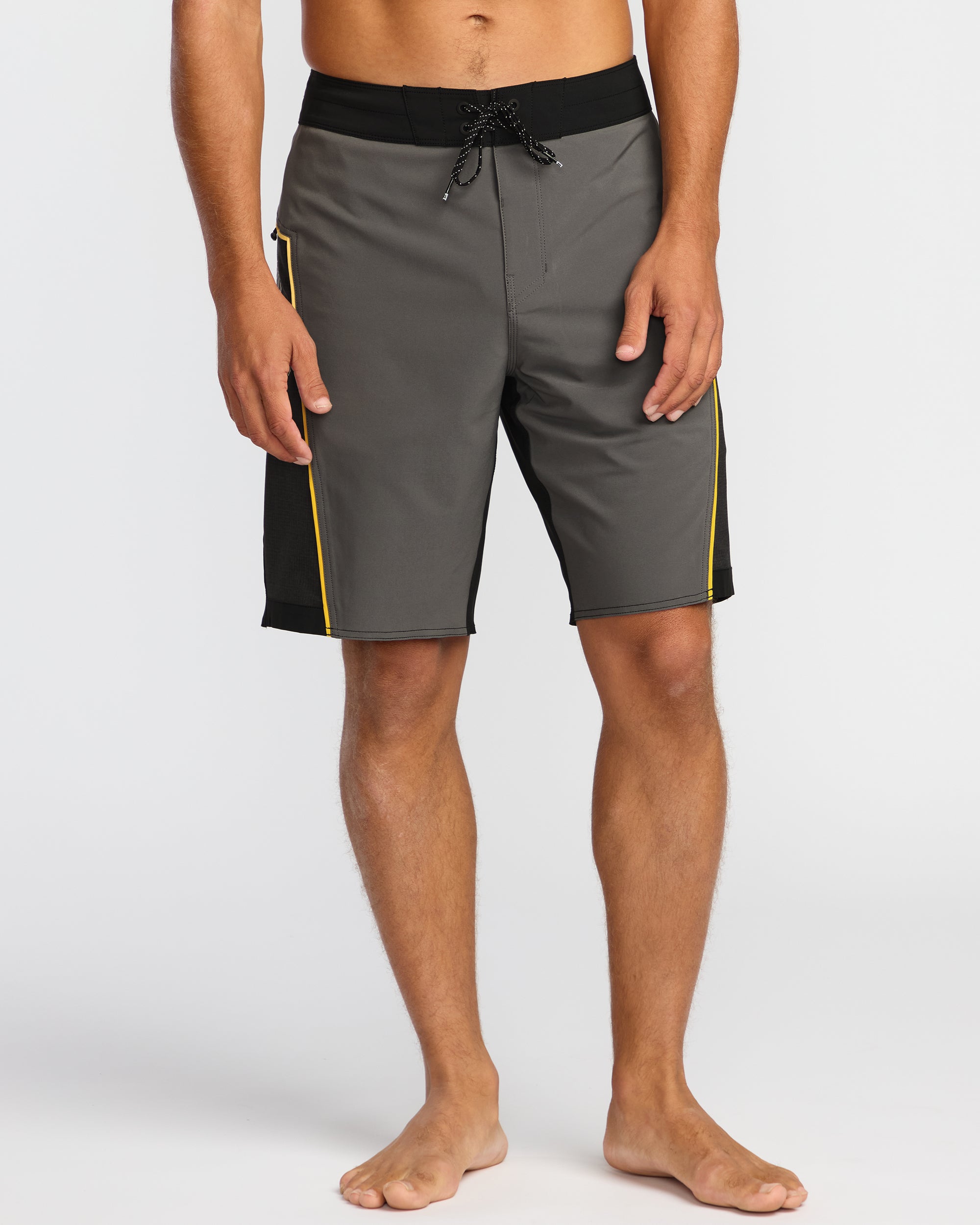 Straddie Pro Performance 20 Boardshorts - Pewter