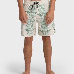 73 Pro 19 Boardshorts - Castlerock Multi - Castlerock