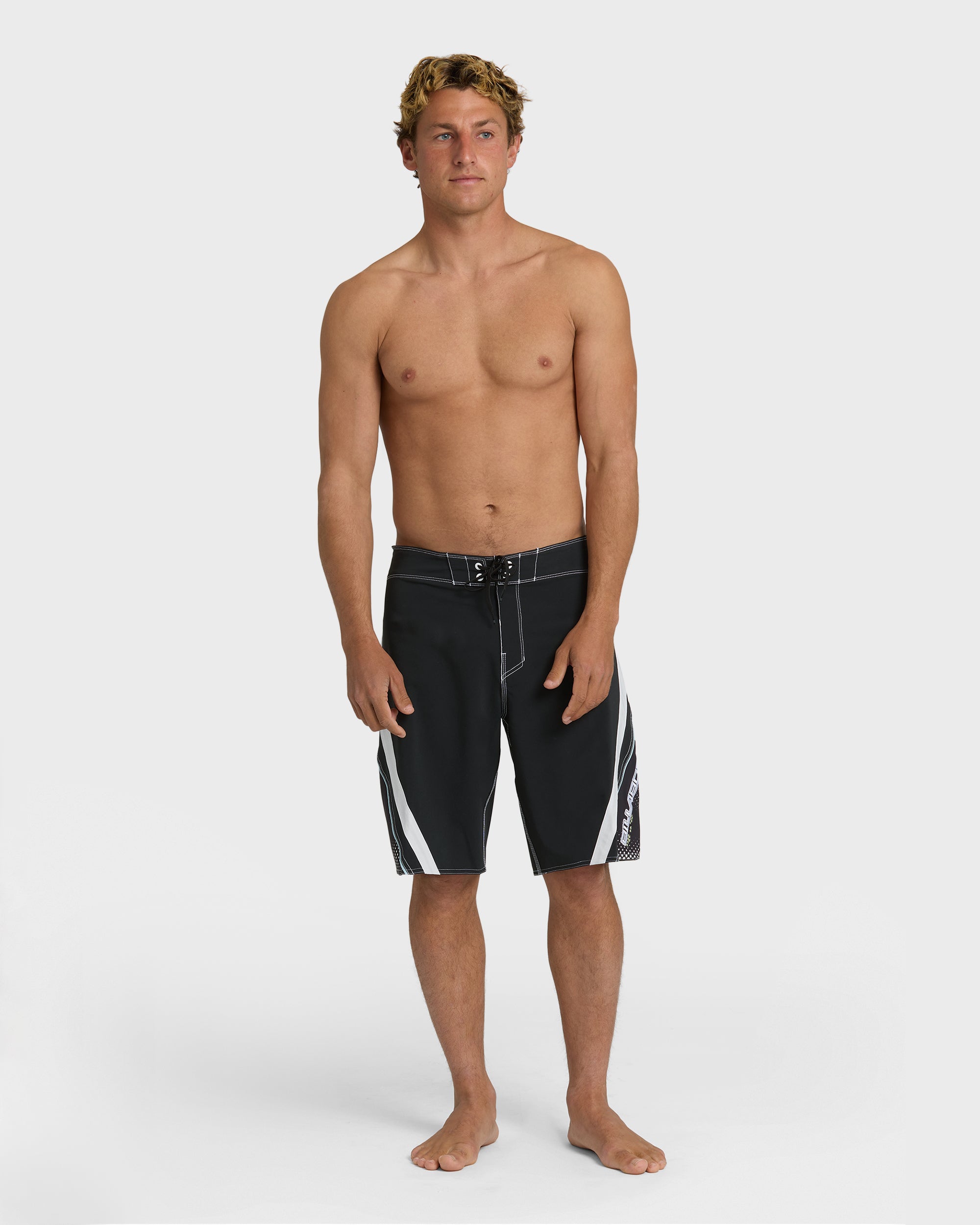 Fluid 2k Pro 21 Boardshorts - Black/White - Black - Image 4