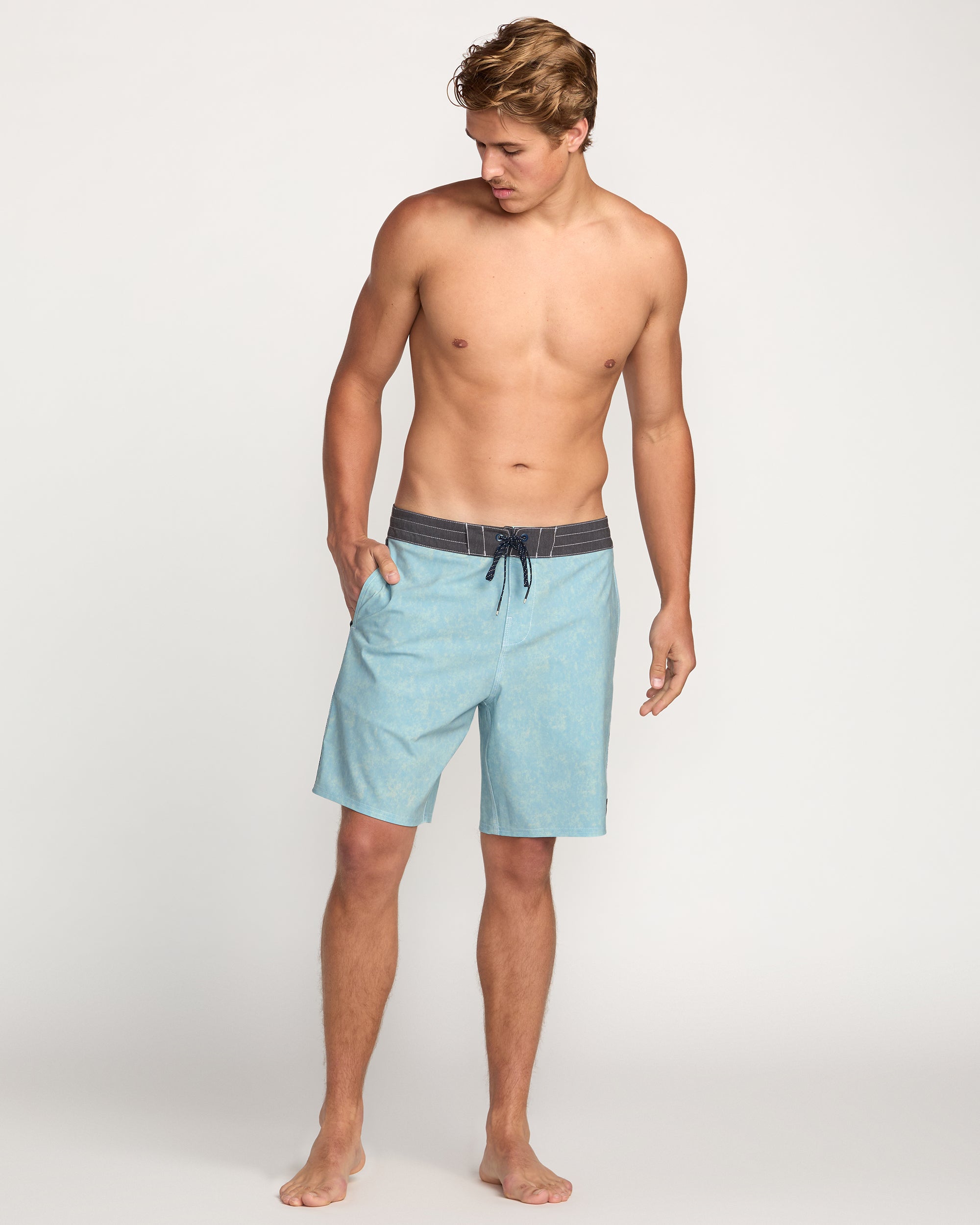 Occy Lo Tide 19 Boardshorts - Cloud Blue - Image 6