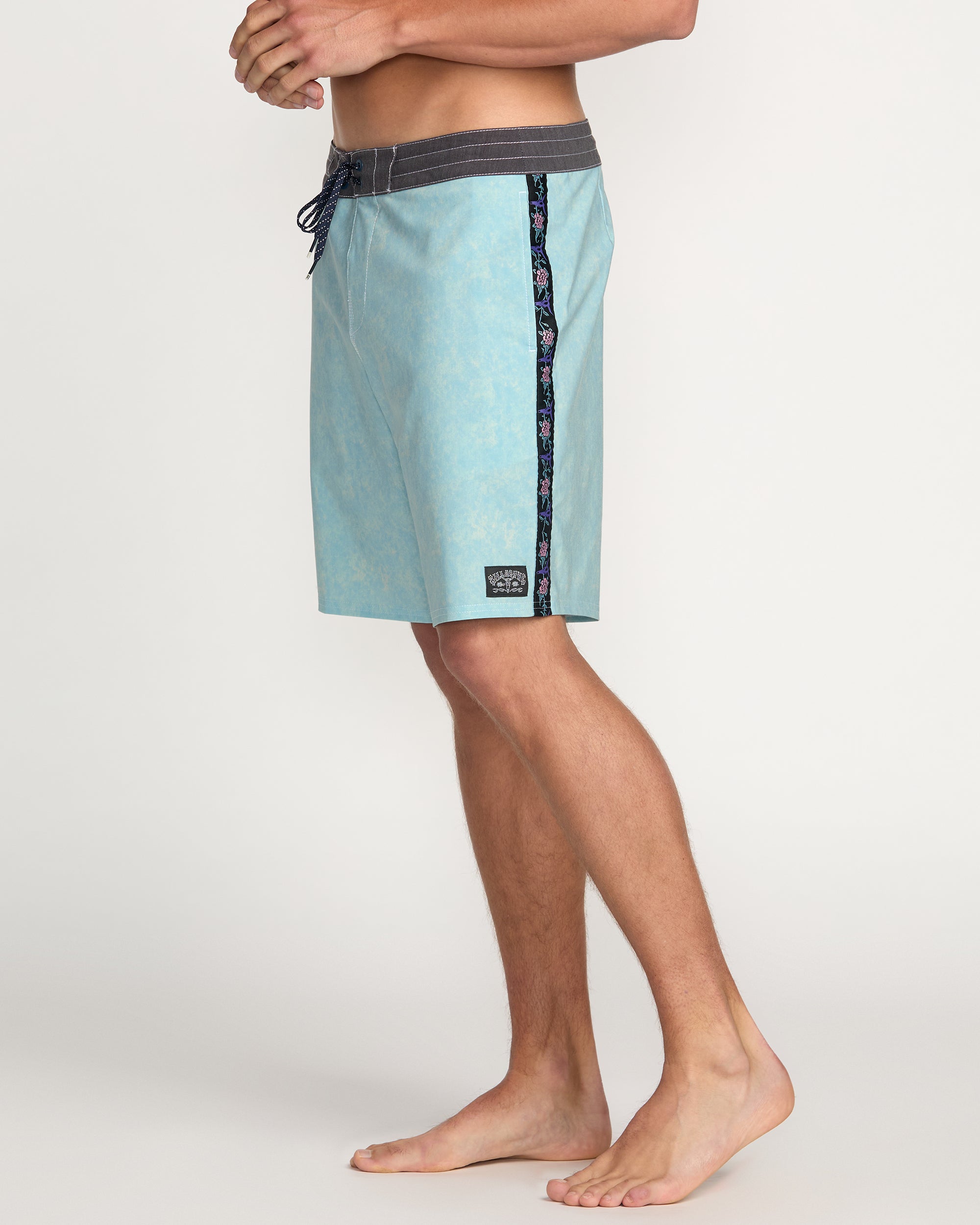 Occy Lo Tide 19 Boardshorts - Cloud Blue - Image 7