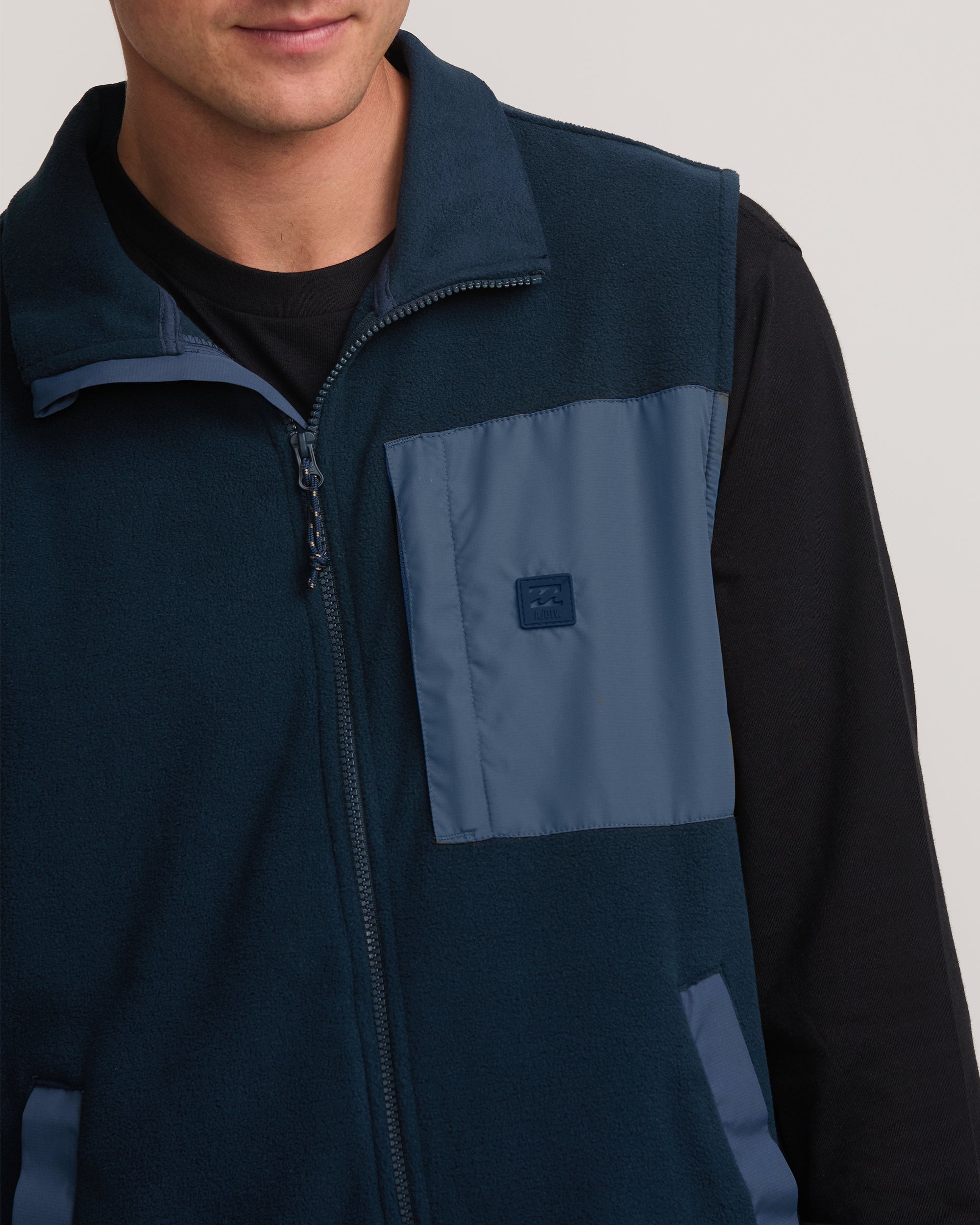 Boundary Lite Vest - Navy - Image 2