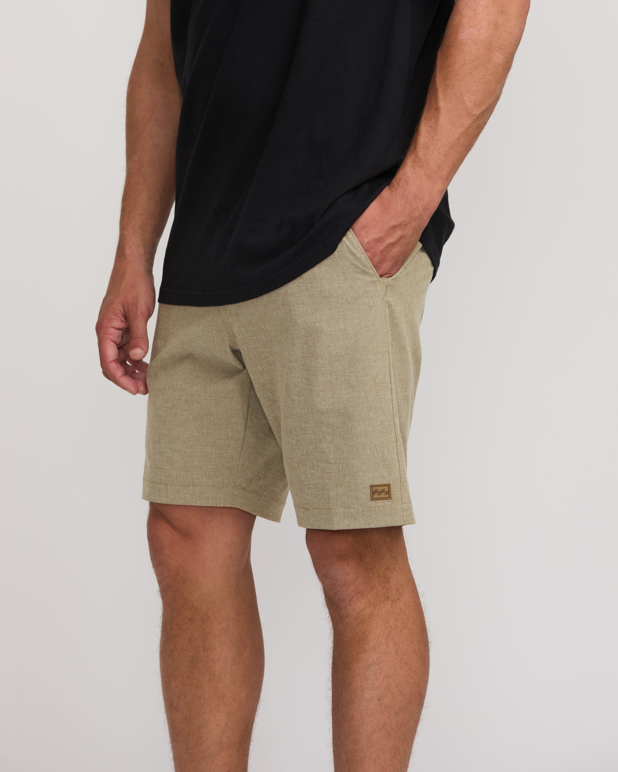 Crossfire Submersible 19 Hybrid Shorts - Khaki - Image 6