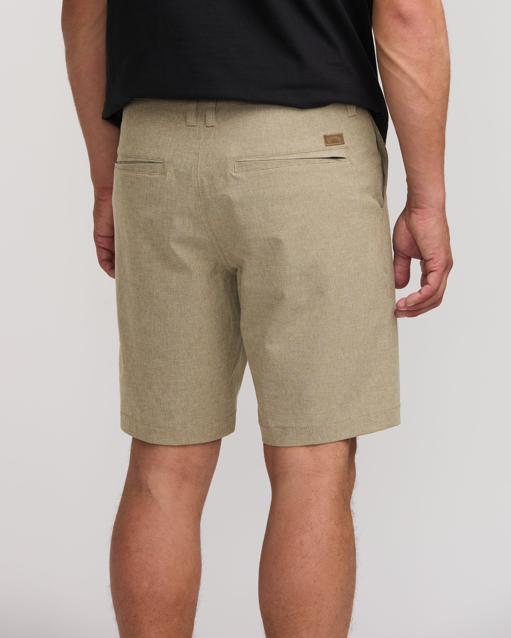 Crossfire Submersible 19 Hybrid Shorts - Khaki - Image 7