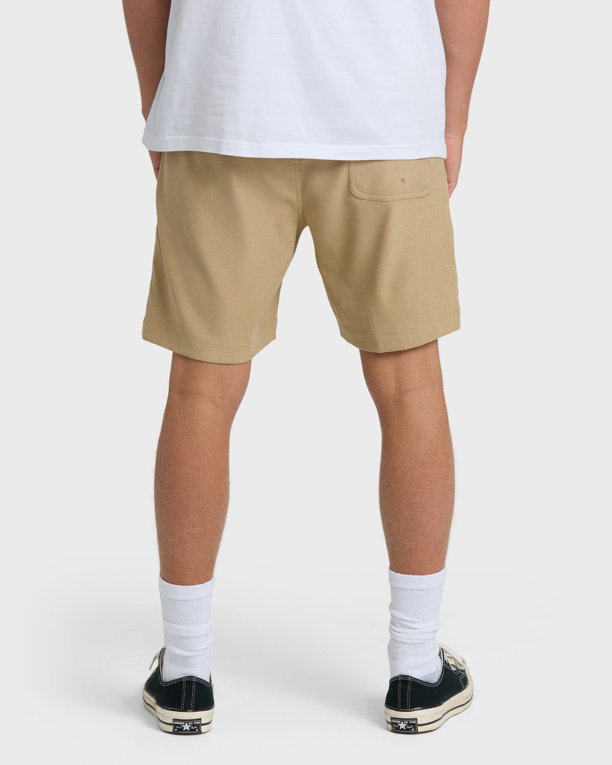 De La Cruz Submersible Hybrid Shorts - Khaki - Image 2