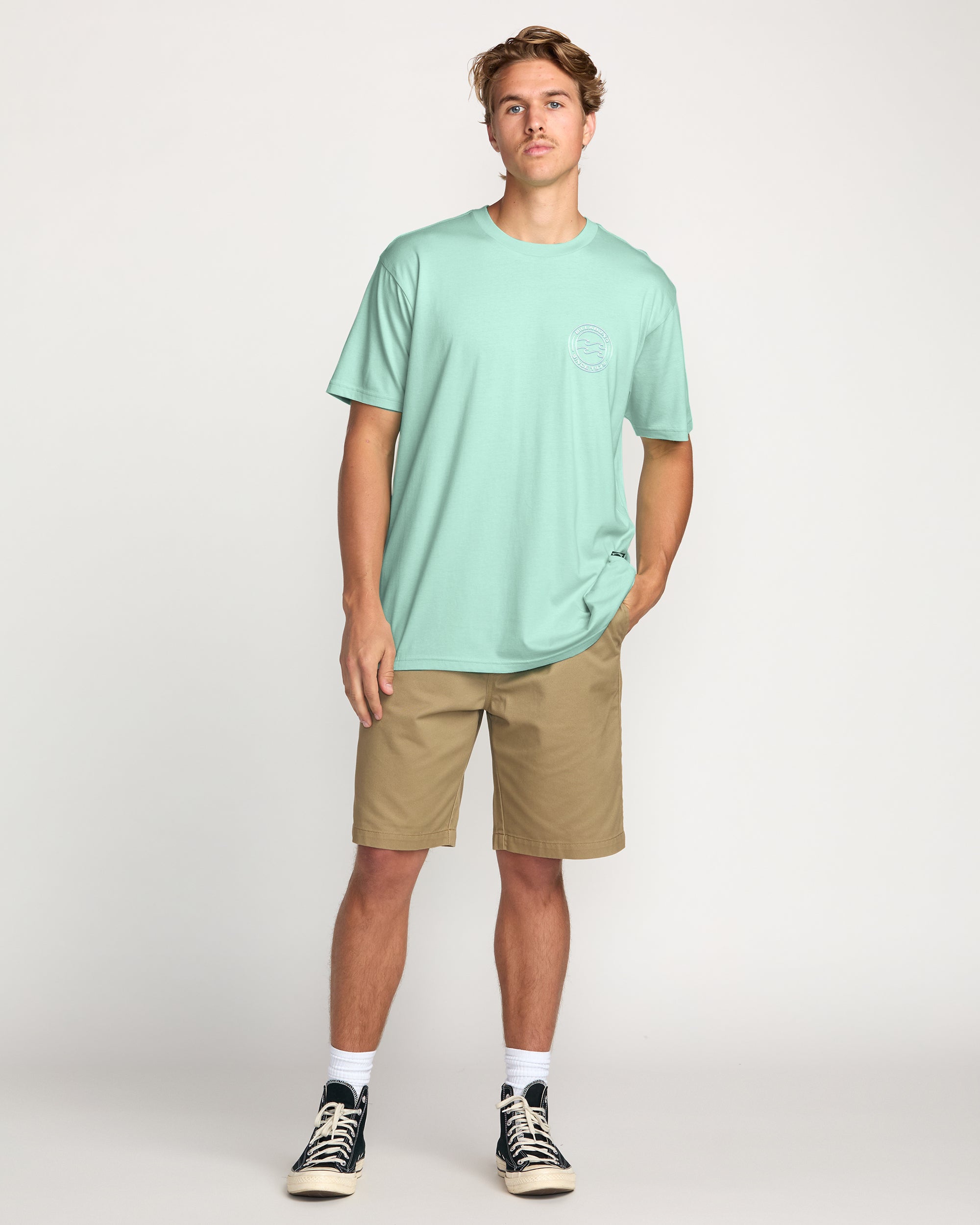 Hollow Premium Tee - Bermuda - Image 5