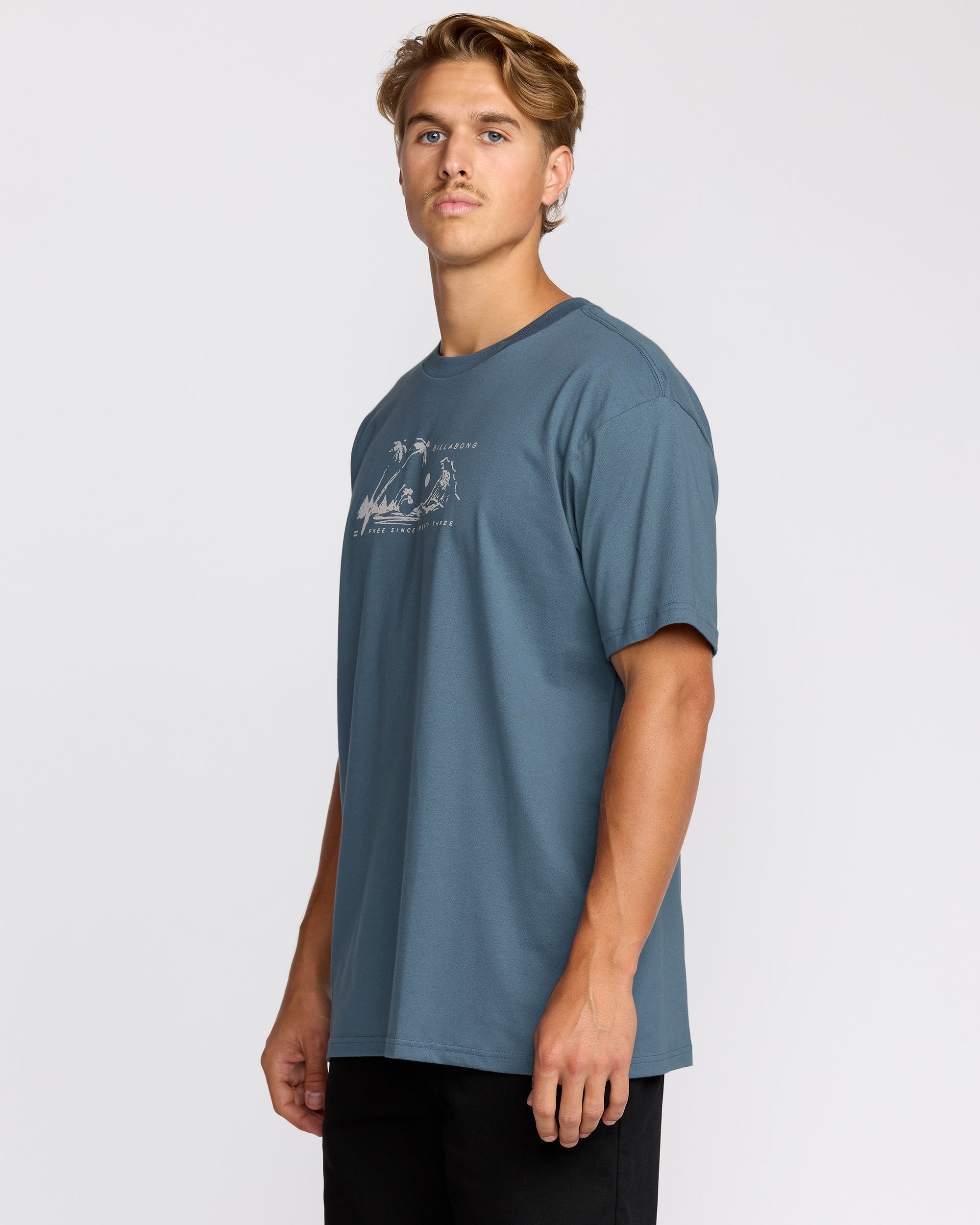 Beach Club Premium Short Sleeve T-Shirt - Steel Blue - Image 3