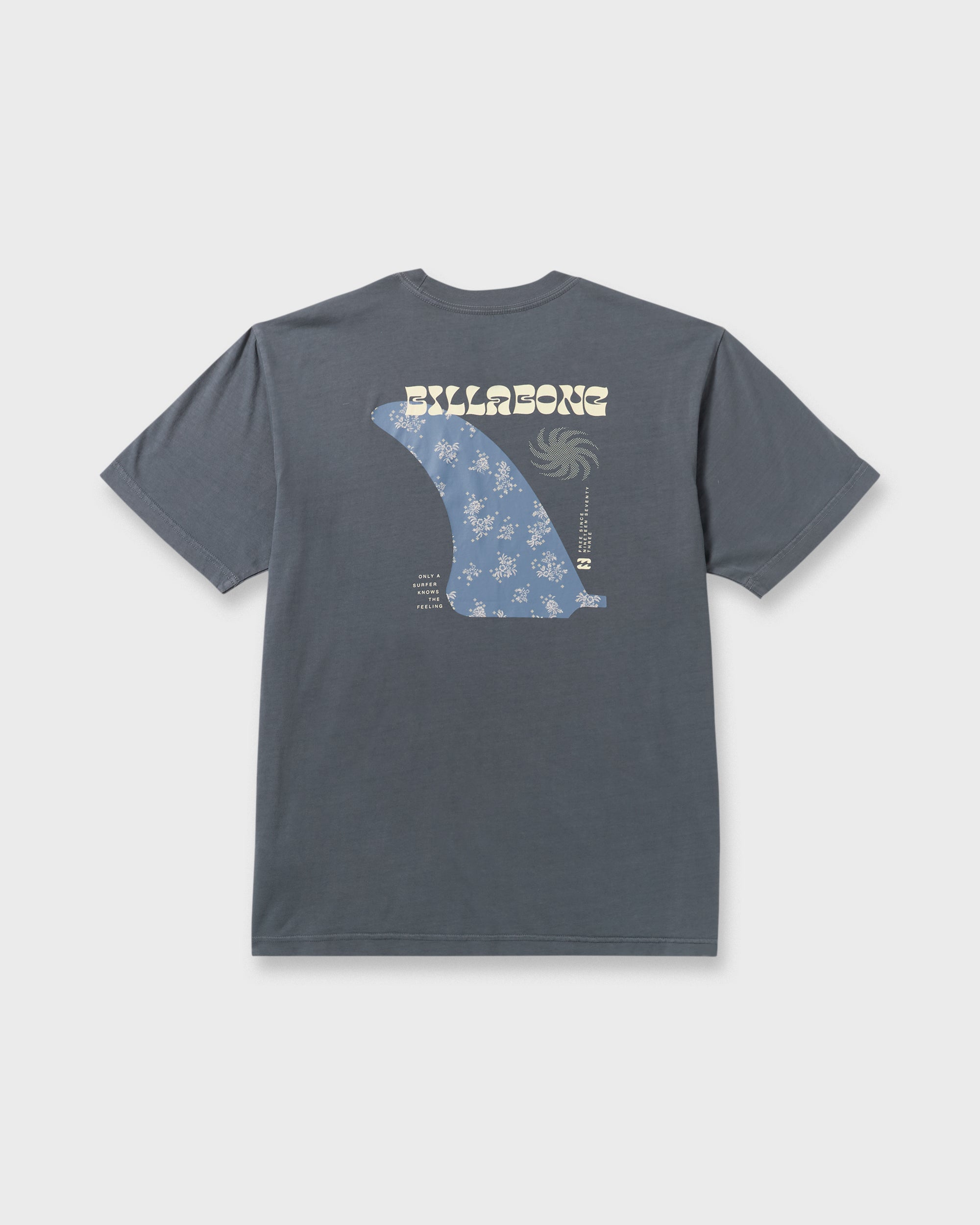 Single Fin Premium Wave Wash Short Sleeve T-Shirt - Midnight Blue - Image 7