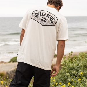 Scenic Arch Adiv Premium Short Sleeve T-Shirt - Off White