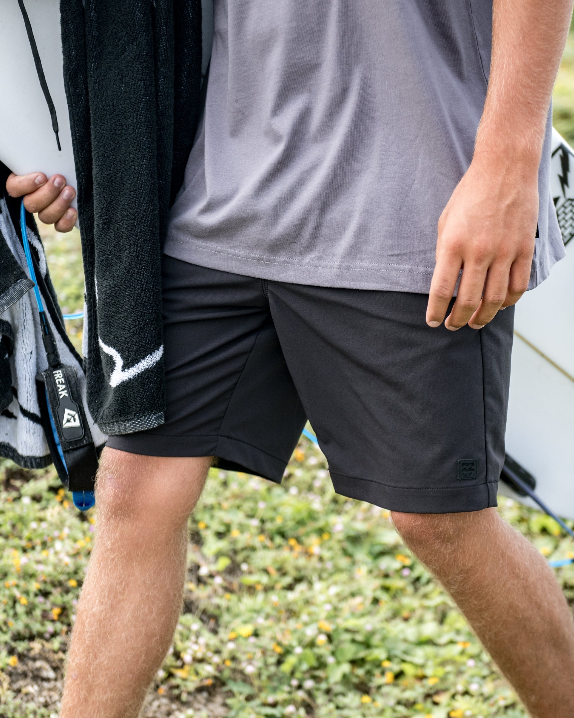 Surftrek Touring Shorts - Black
