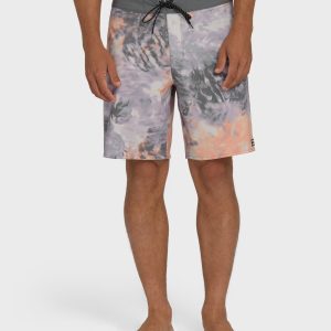 Sundays Pro 19 Boardshorts - Stone