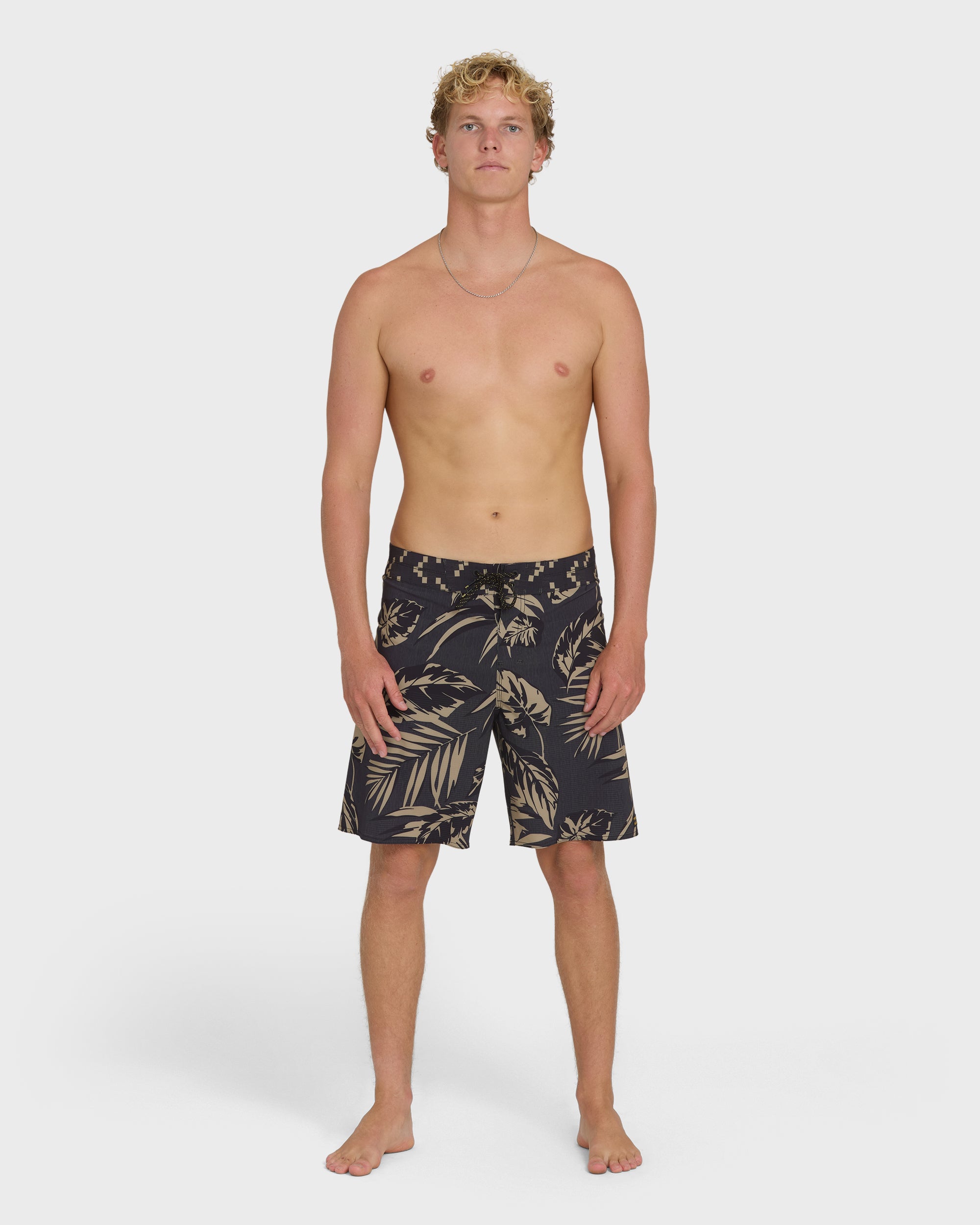 Good Times Pro 18 Boardshorts - Black - Image 4