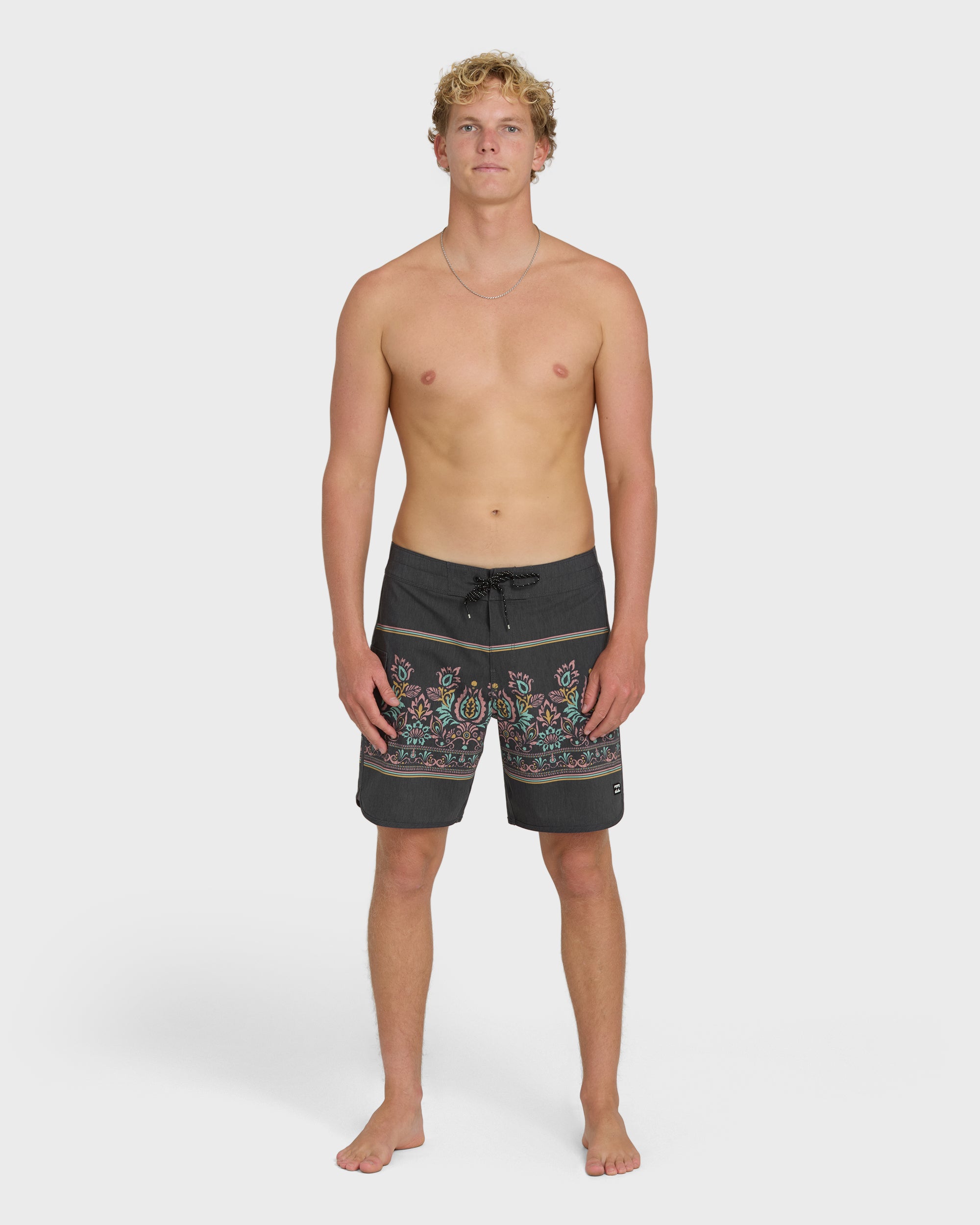 73 Pro 18 Boardshorts - Black - Image 4
