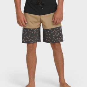 Tribong Lo Tide 18 Boardshorts - Khaki