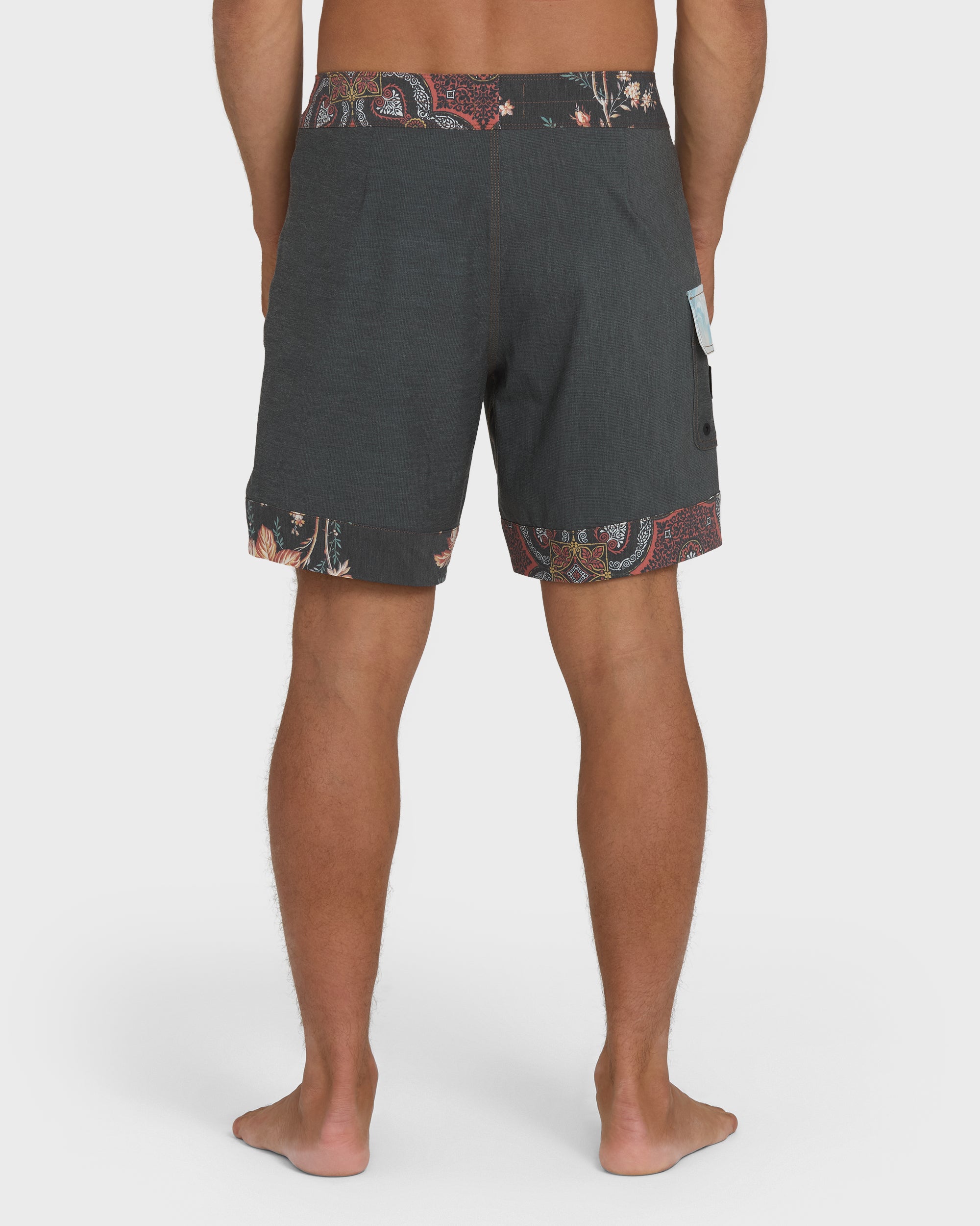 Glide Garage Pro 18 Boardshorts - Black - Image 2