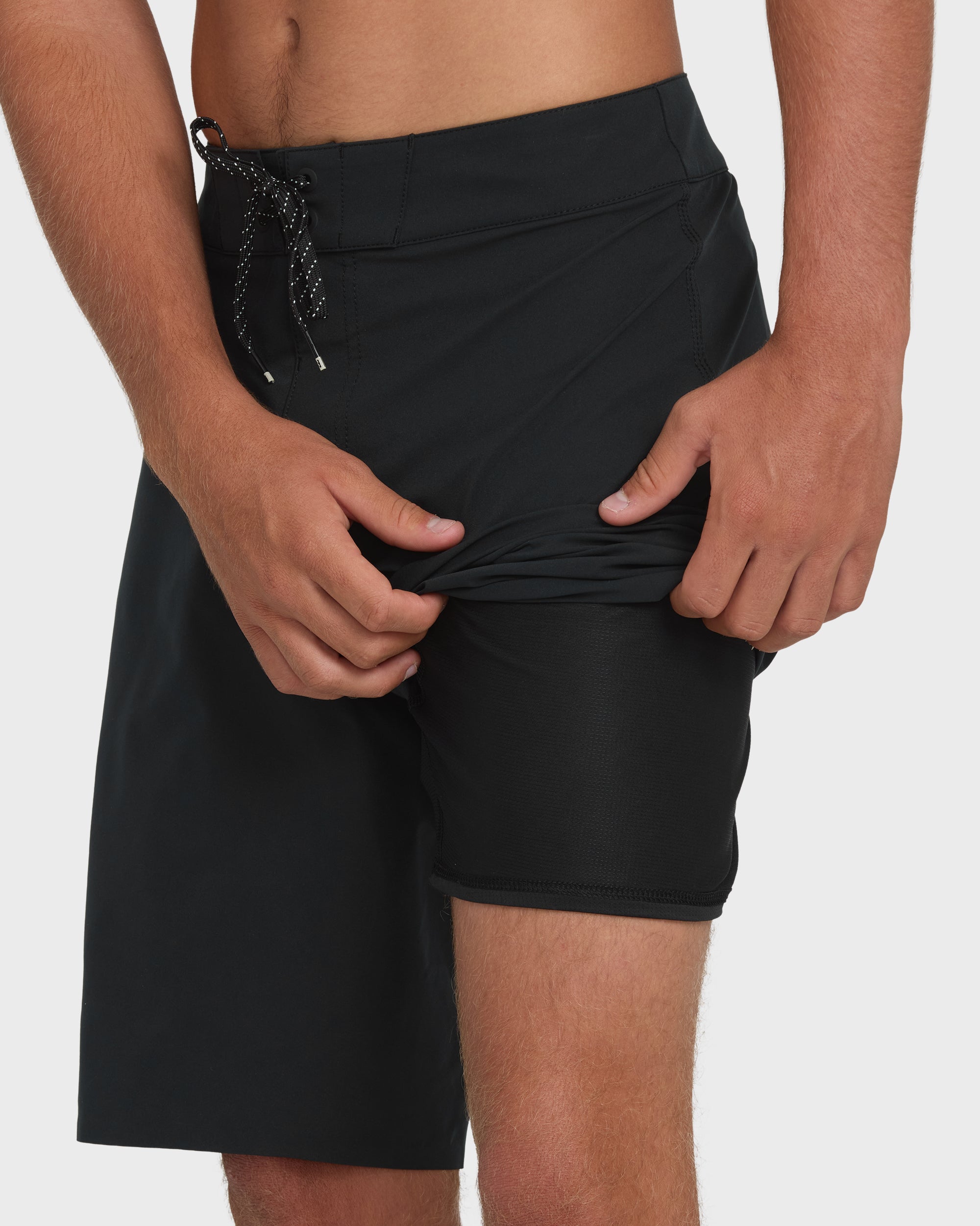 Boat Trip Pro 19 Boardshorts - Black - Image 6