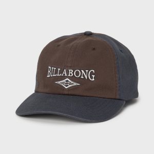 Throwback Strapback Hat - Chocolate Brown